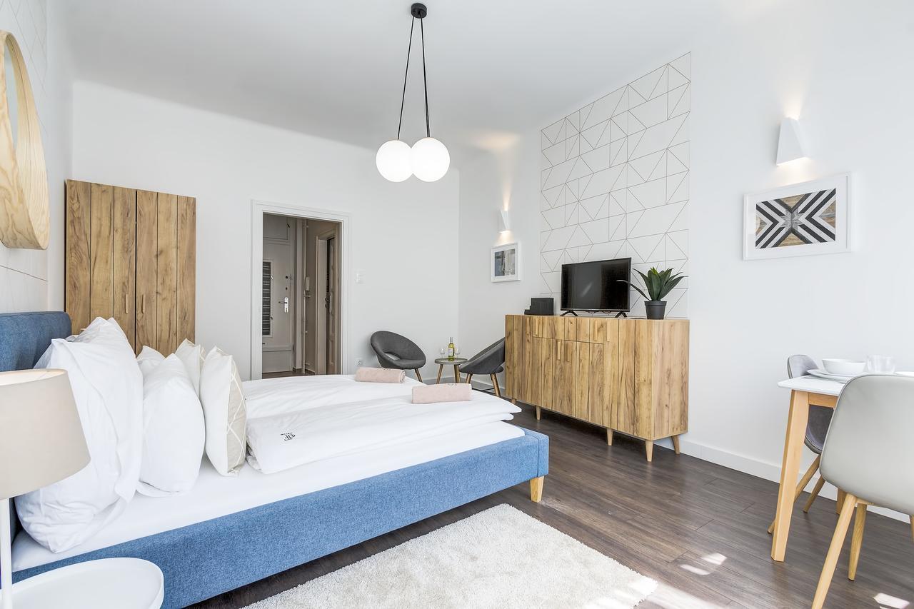 D.Five Harmony Studio At Vaci Street Apartment Будапеща Екстериор снимка