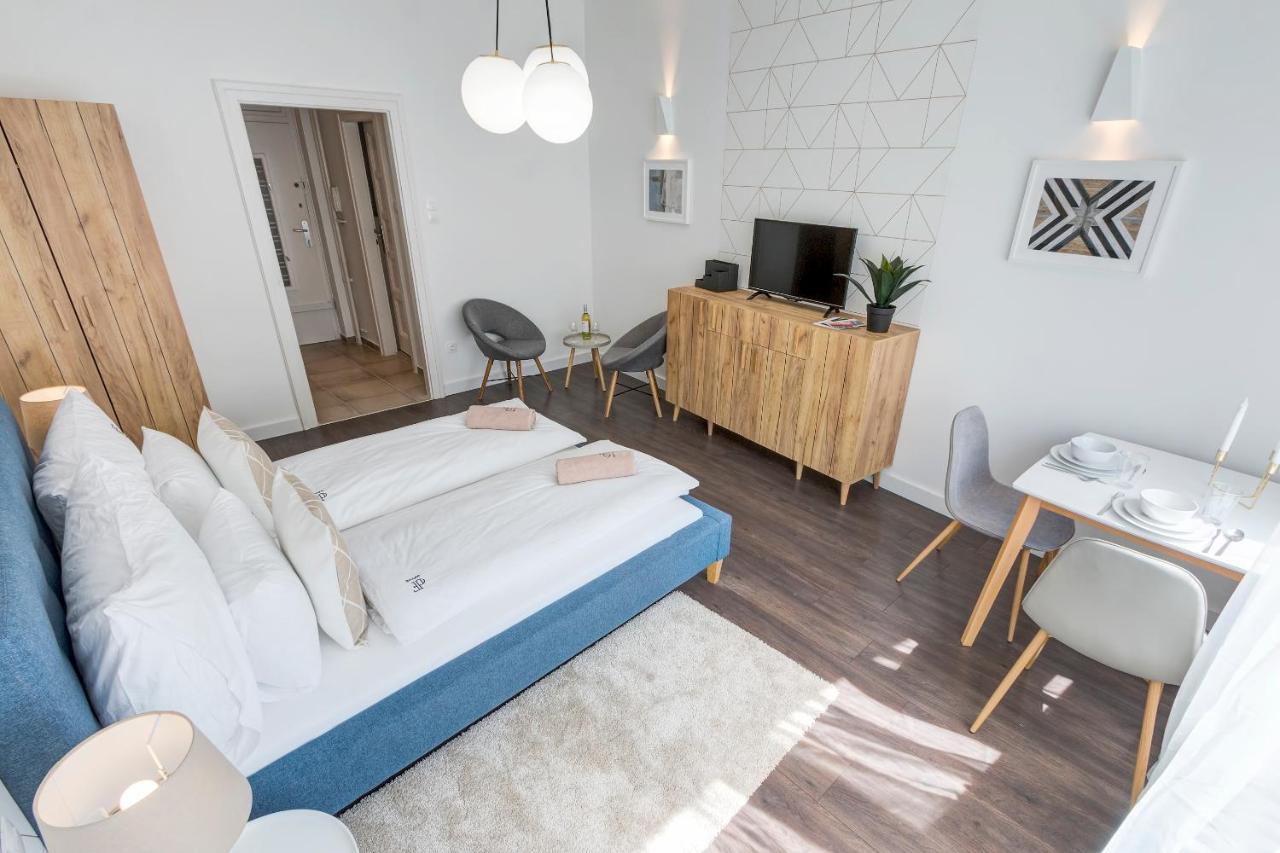 D.Five Harmony Studio At Vaci Street Apartment Будапеща Екстериор снимка